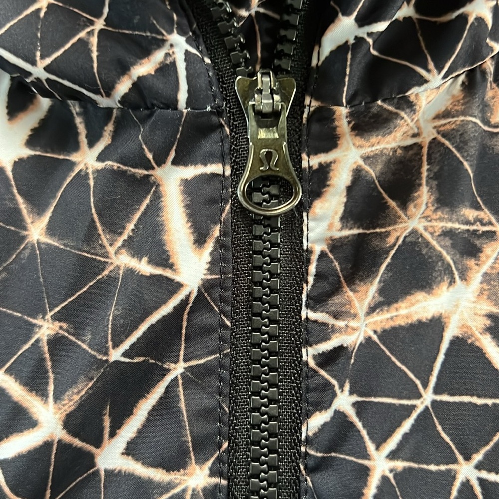Lululemon Pack It Up Pack It In Jacket. - image 2
